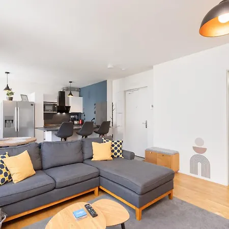 Apartamento Beautifull 1bedroom With Garage Praga