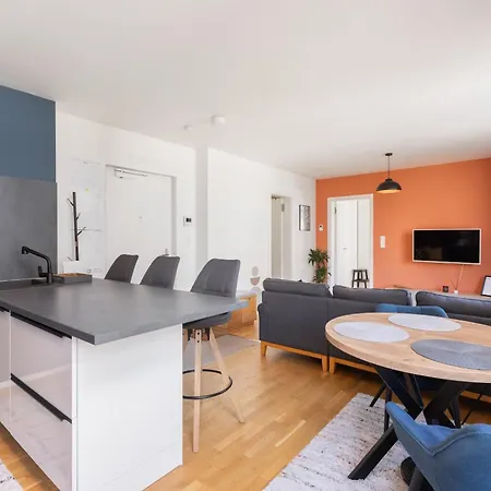 Beautifull 1bedroom With Garage Lejlighed *